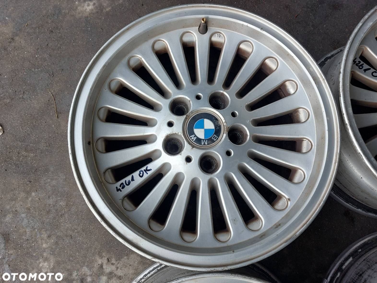 FELGA ALUMINIOWA 4 SZT 5X120 7Jx16 ET20 FI74,1 BMW E39 STYLING 33 - 4