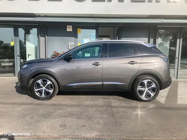 Peugeot 3008 PureTech 130 Stop & Start GPF EAT8 GT — fotografia 6