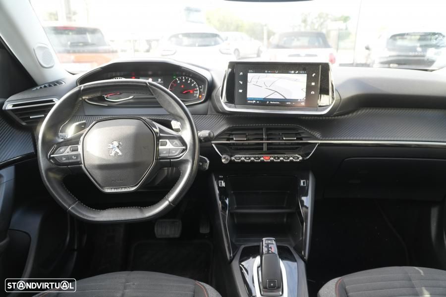Peugeot 2008 1.2 PureTech Allure Pack EAT8 - 8