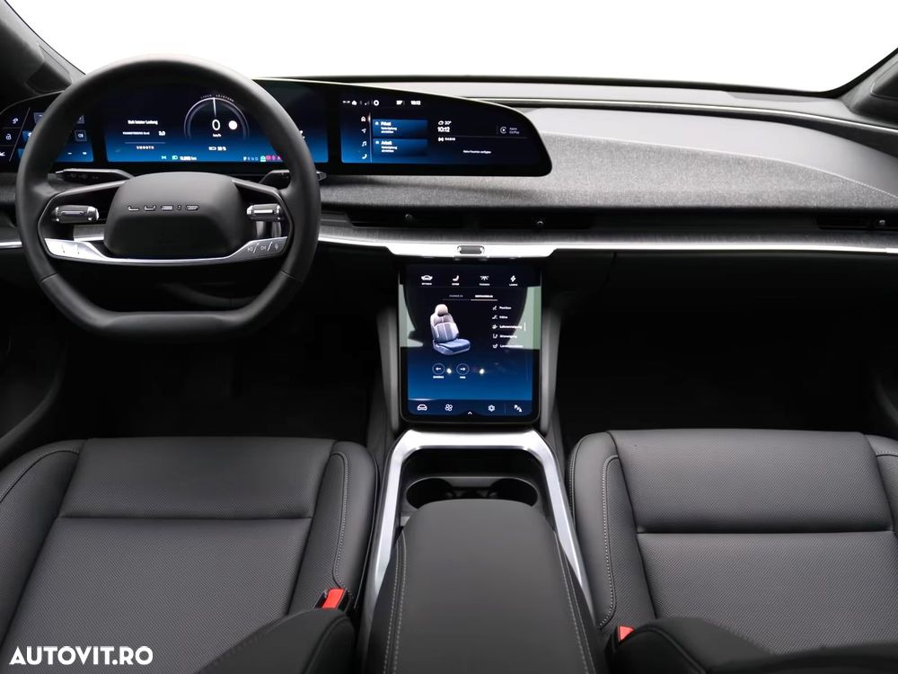 Lucid Air AWD Pure - 4