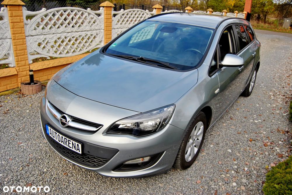 Opel Astra IV 1.4 T Cosmo S&S EU6 - 12
