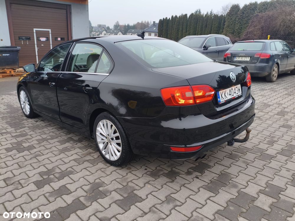 Volkswagen Jetta 1.4 TSI DSG Comfortline - 6