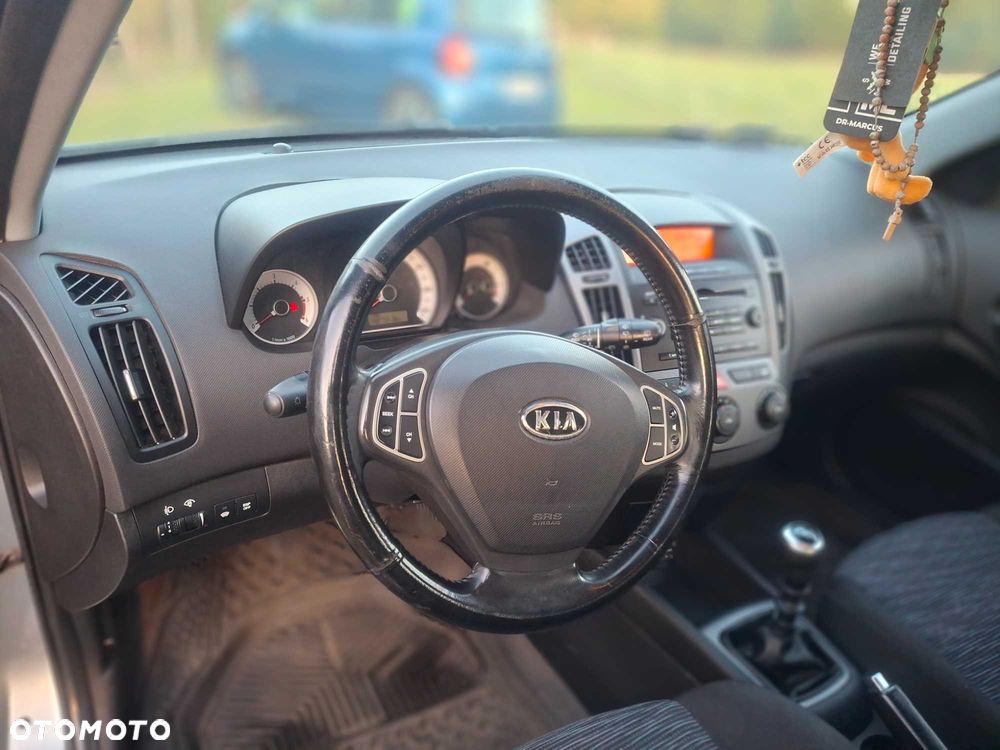 Kia Inny - 3