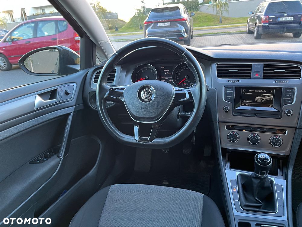 Volkswagen Golf 1.2 TSI BMT Start - 29