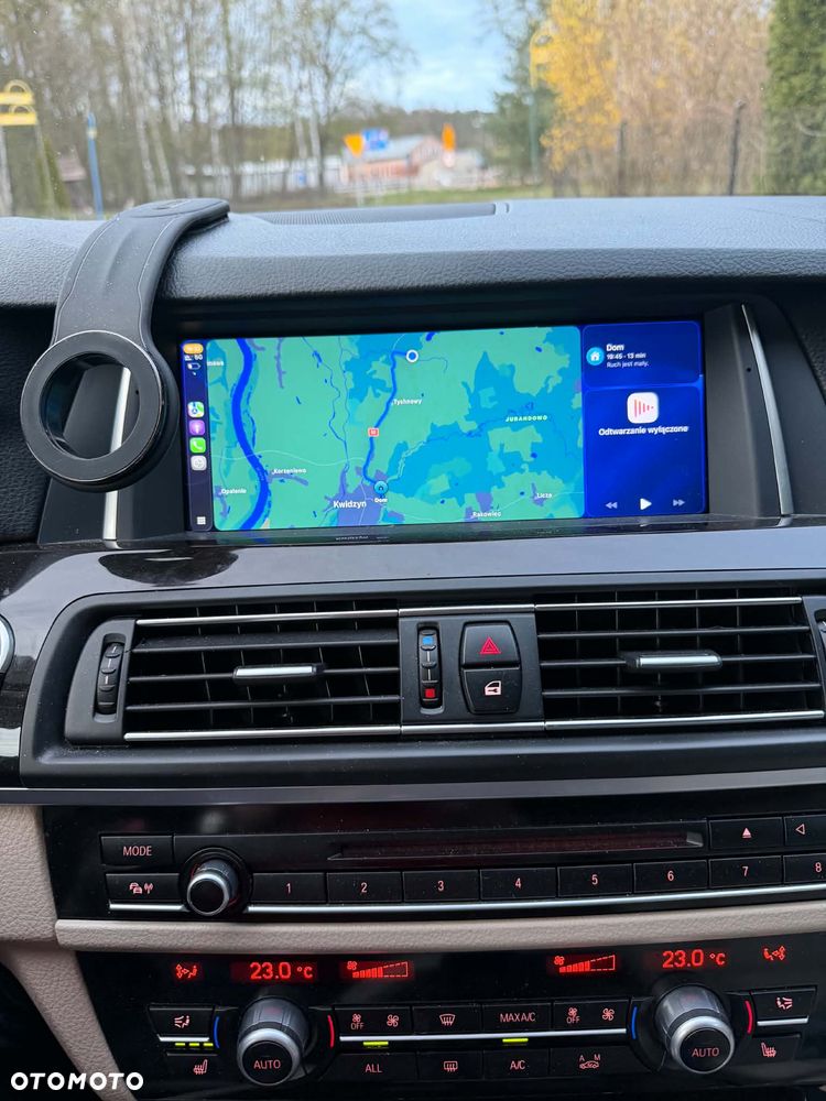BMW Seria 5 525d xDrive - 6