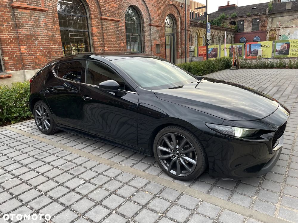 Mazda 3 2019 photo 2