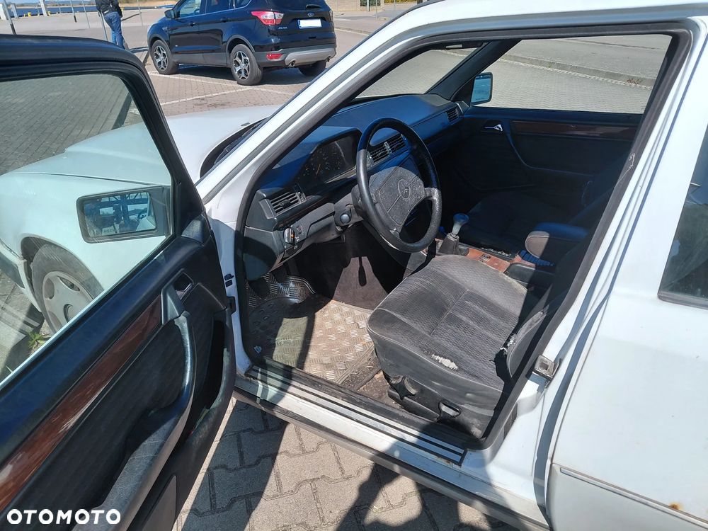 Mercedes-Benz W124 (1984-1993) - 5