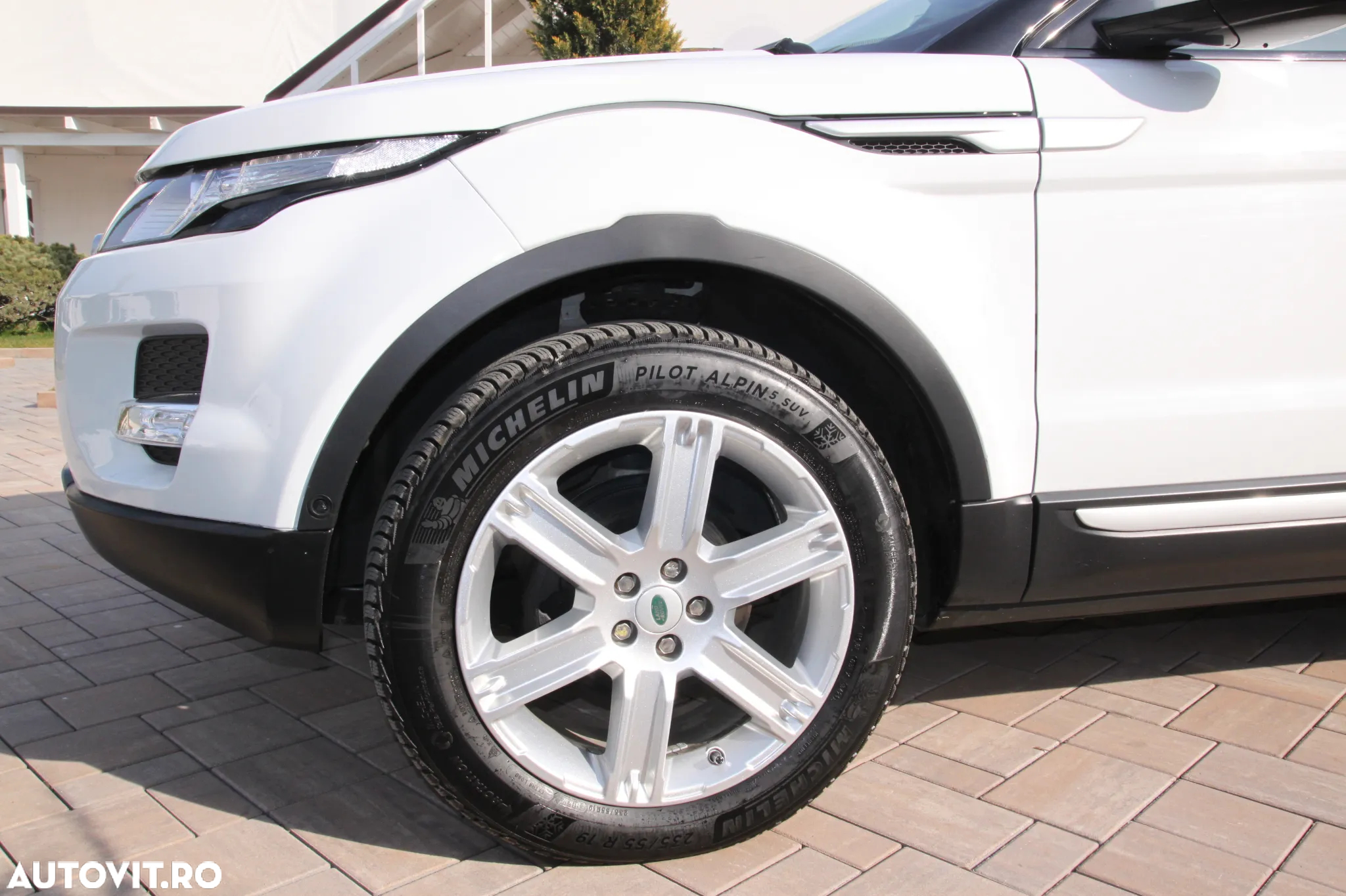 Land Rover Range Rover Evoque 2.2 TD4 Pure Tech - 5