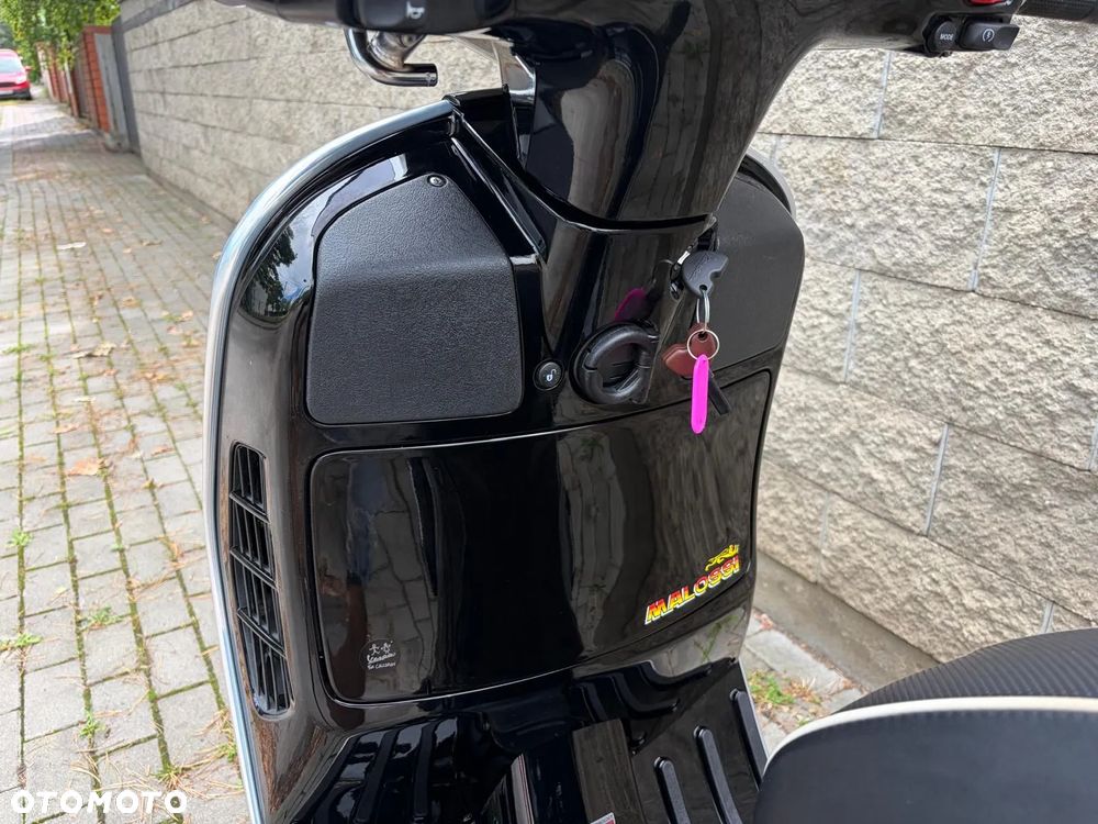 Vespa GTS - 5