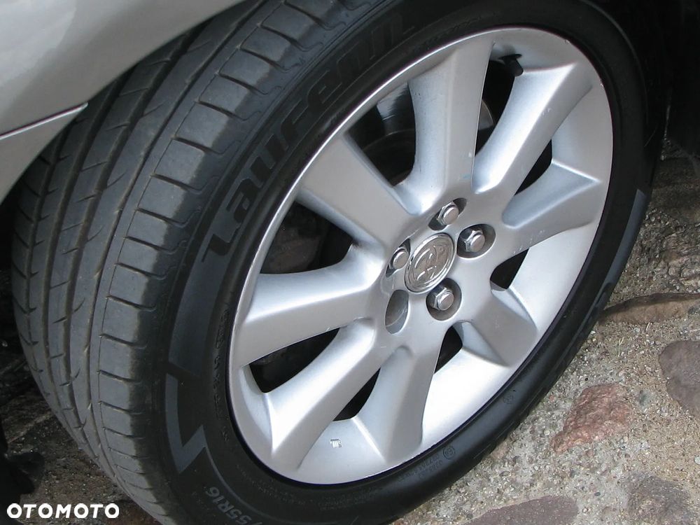 Toyota Avensis 2.0 VVT-i Executive - 22