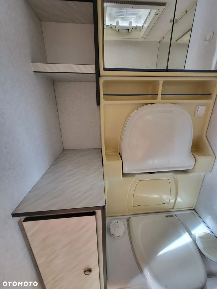 Chateau LACAR 384 - 17