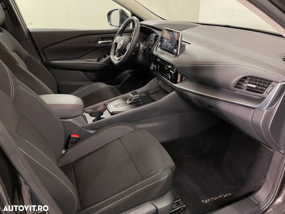 Nissan Qashqai 1.3 DIG-T MHEV Xtronic Acenta - 10