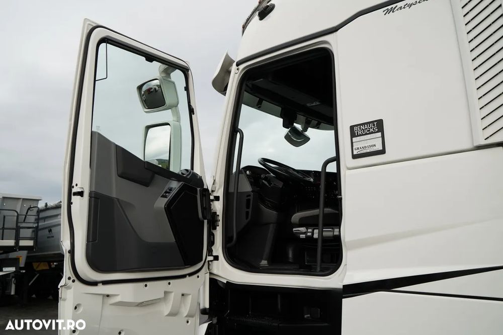 Renault T 440 / 6X2 / SOLO / CORTINĂ 9.5 M / I-PARK COOL / RIDICABIL / JANTE DIN ALIAJ / PUNȚĂ RIDICABILĂ - 24