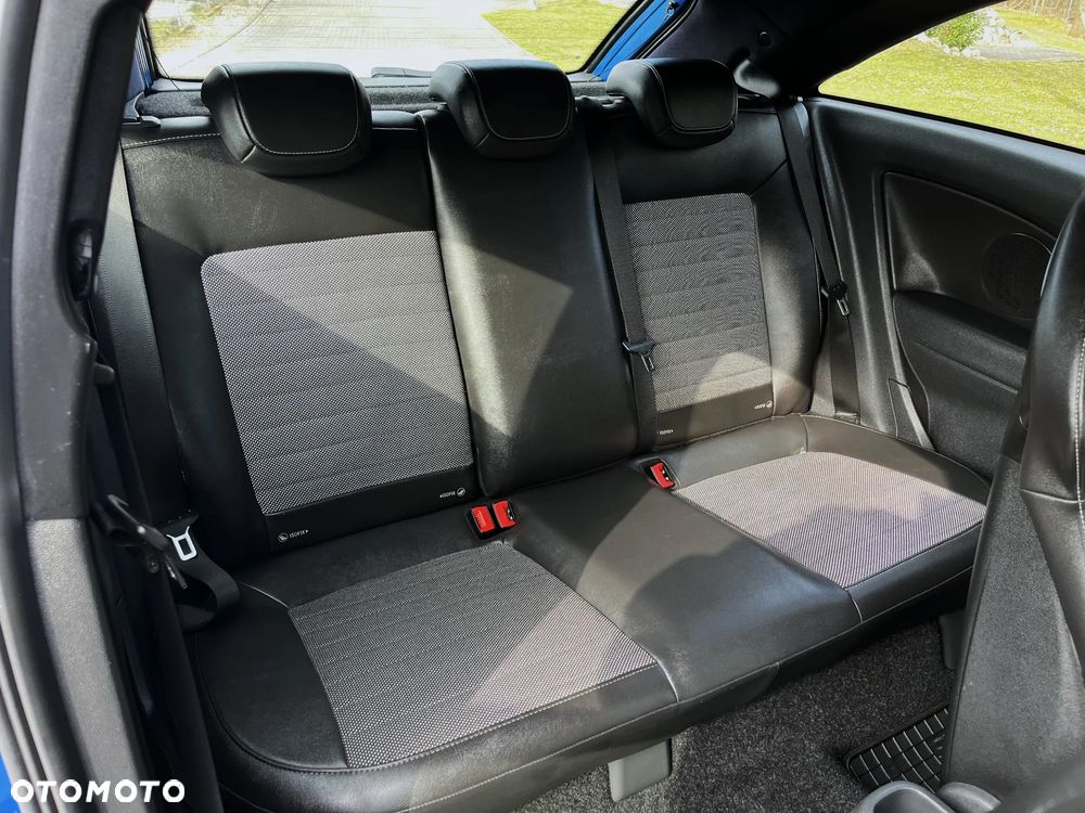 Opel Corsa 1.6 Turbo OPC - 20