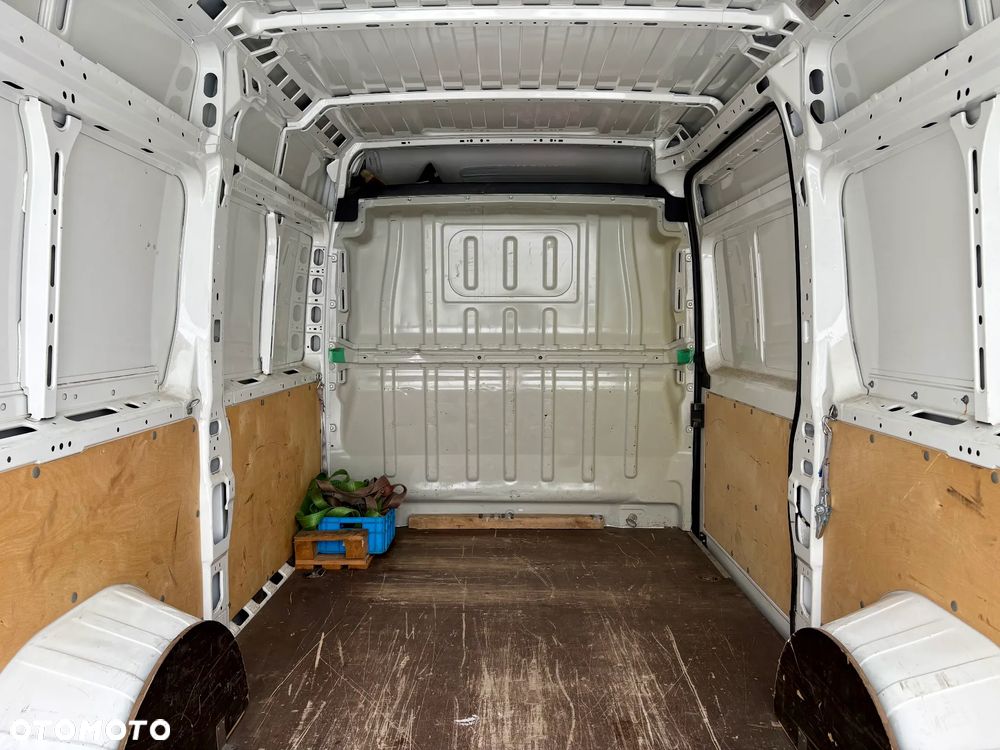 Citroën JUMPER VAN 35 L2H2 BlueHDi 130 - 10