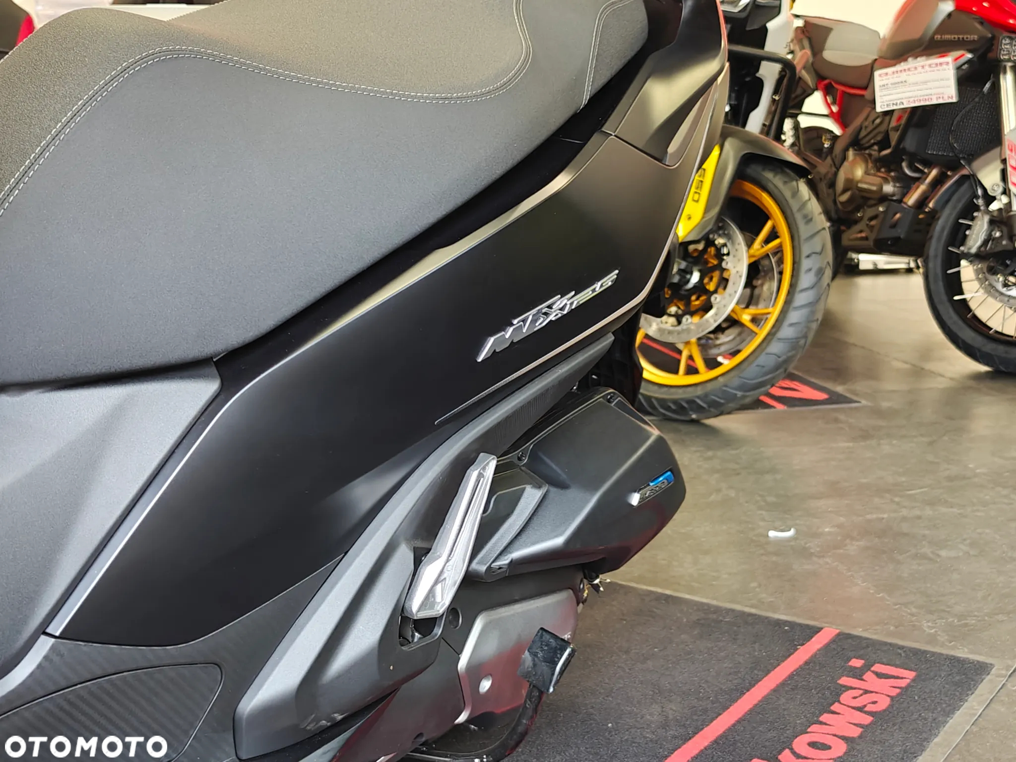 QJMOTOR MTX 125 - 6