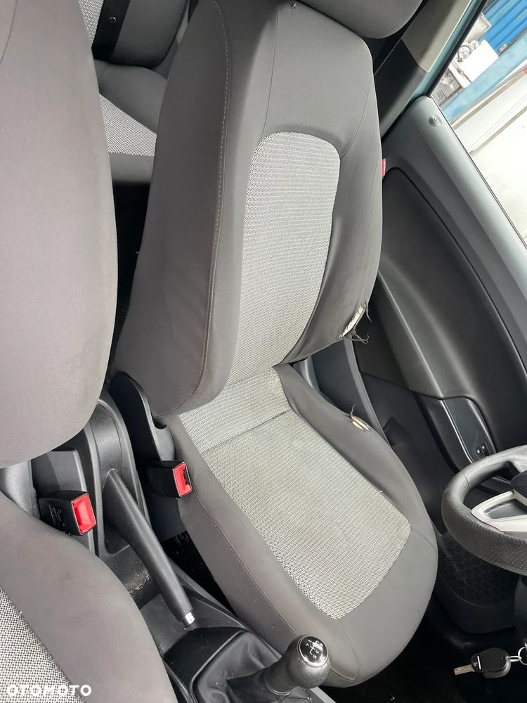 na części Seat Ibiza IV 3D 1.2 12V LW5T - 7