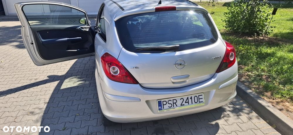 Opel Corsa - 3