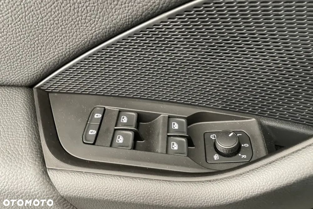 Skoda Octavia 1.5 TSI mHEV Sportline DSG - 23