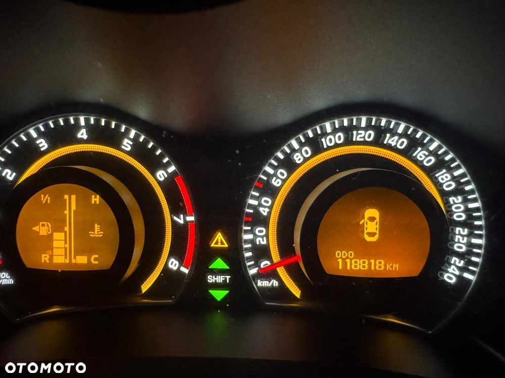 Toyota Auris 1.33 Dual-VVT-i - 7