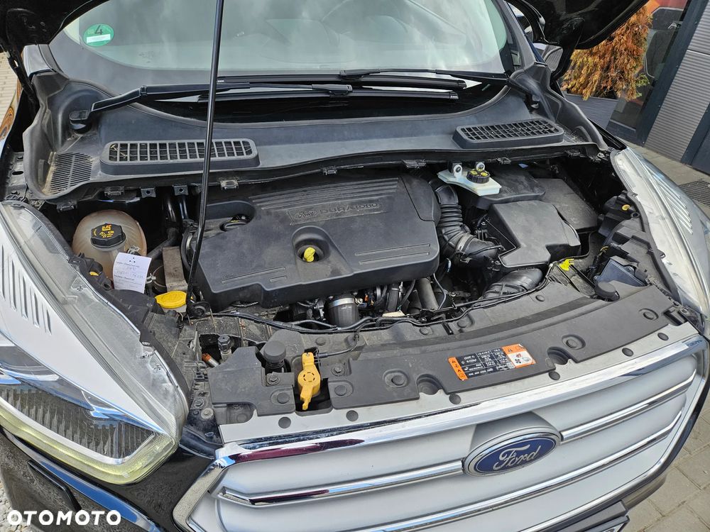 Ford Kuga 2.0 TDCi 4x4 Titanium - 28