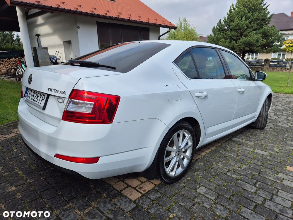 Skoda Octavia 1.4 TSI Elegance DSG - 7