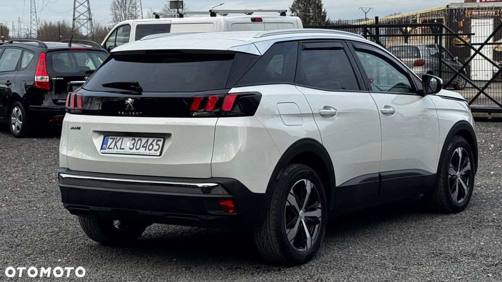 Peugeot 3008 1.2 PureTech Road Trip S&S - 5