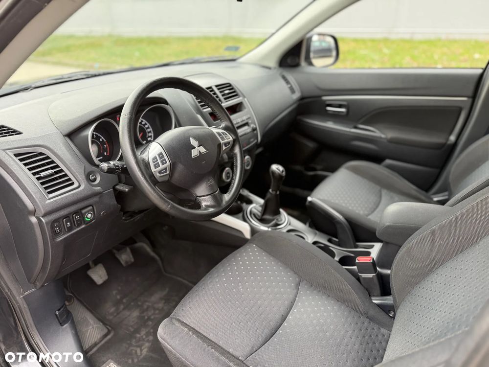 Mitsubishi ASX 1.6 ARCTIC - 9