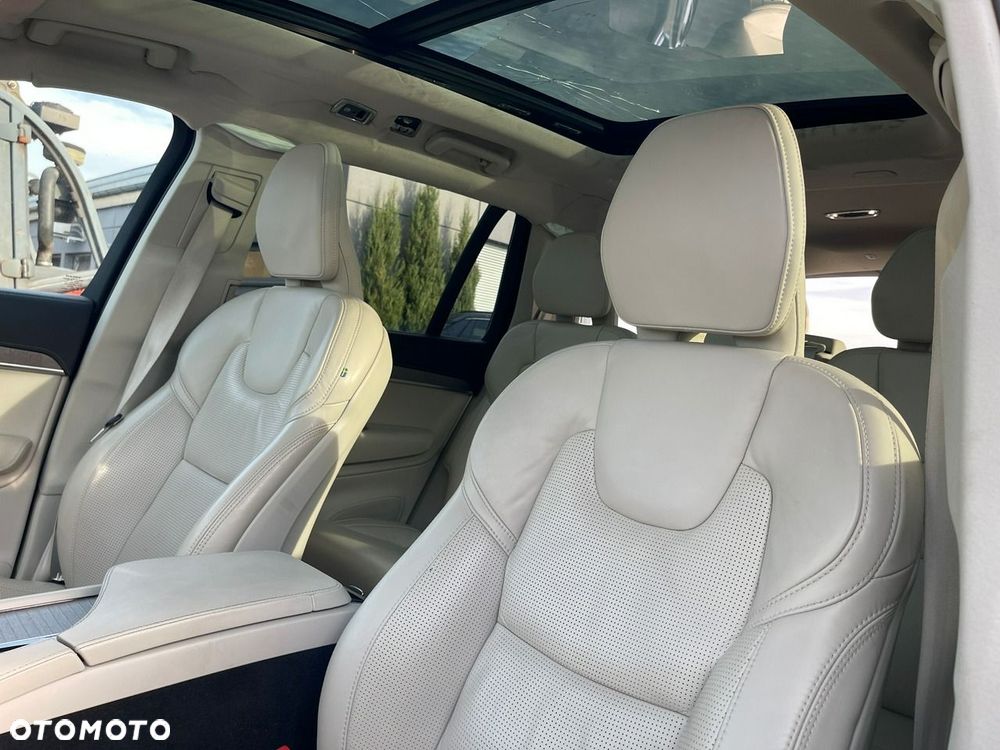 Volvo XC 90 B5 D AWD Ultimate Bright 7os - 12