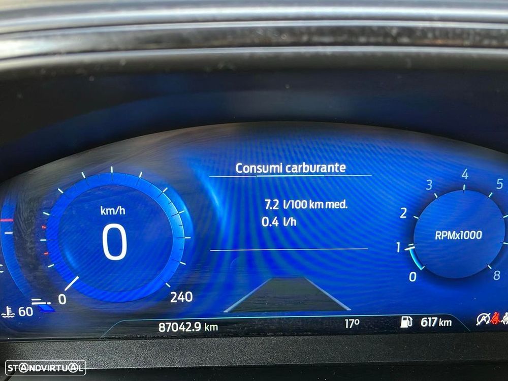 Ford Focus 1.0 EcoBoost MHEV ST-Line - 11