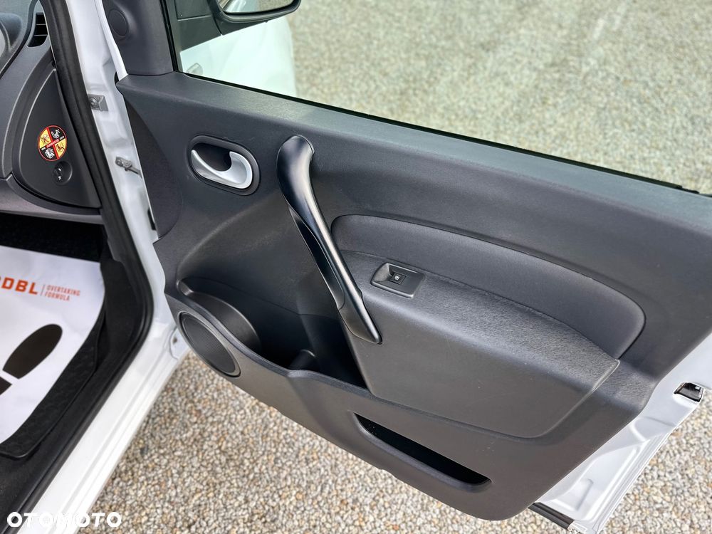 Renault Kangoo dCi 90 FAP LIMITED - 24