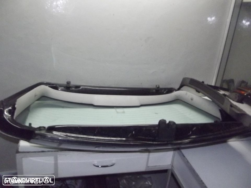 VW Golf tampa da mala - 3