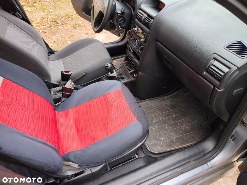 Opel Astra - 6