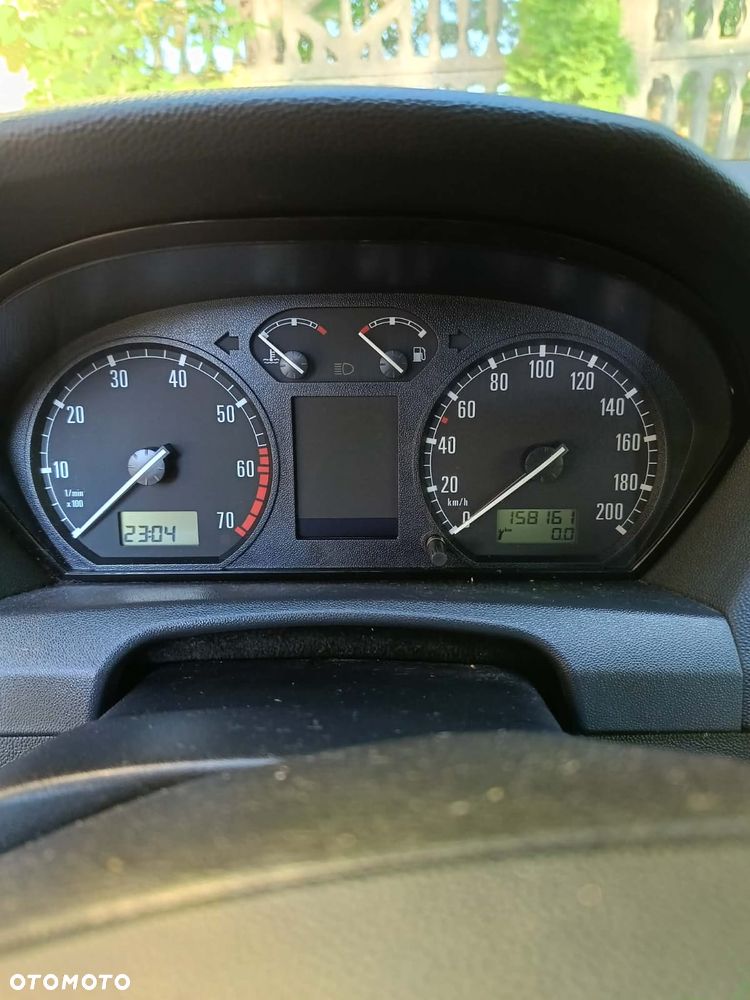 Skoda Fabia - 8