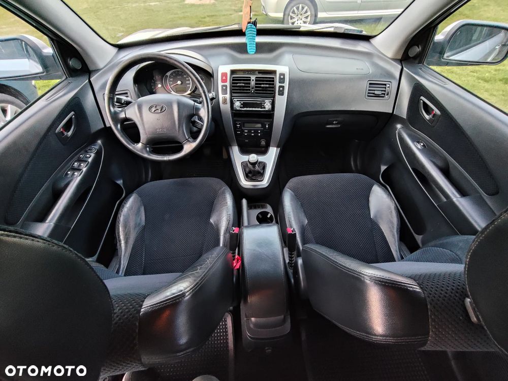 Hyundai Tucson 2.0 CRDi 4WD GLS - 10