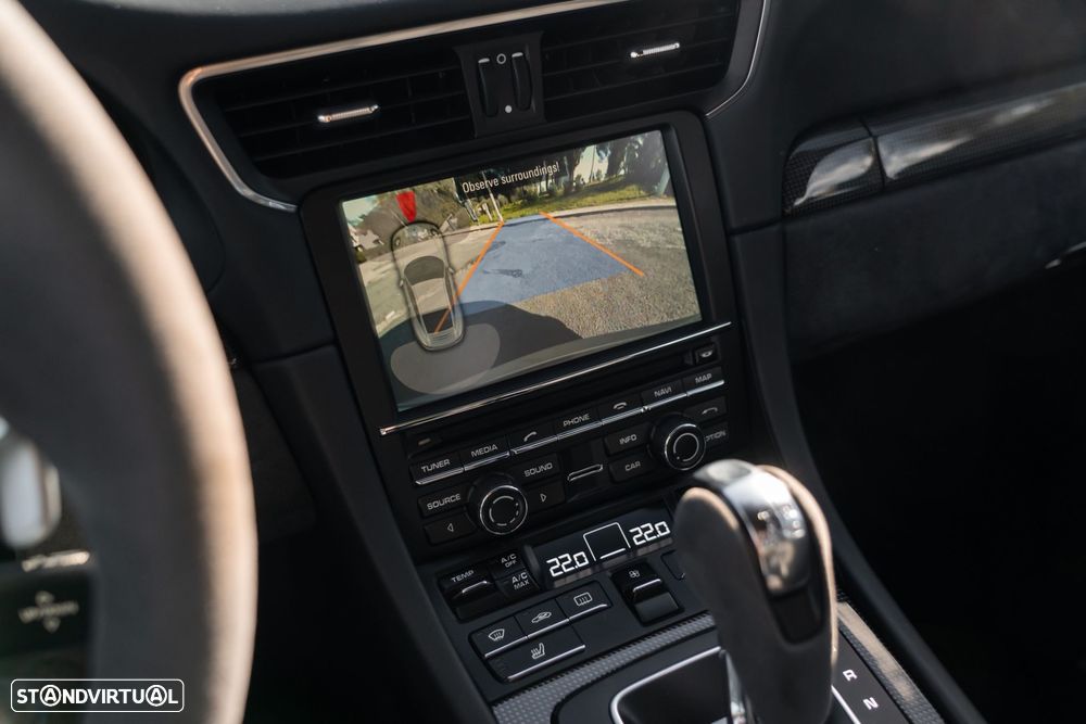 Porsche 911 (991) Carrera 4 GTS PDK - 22