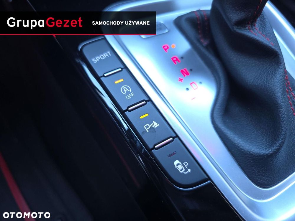 Kia ProCeed 1.6 T-GDI GT DCT - 34