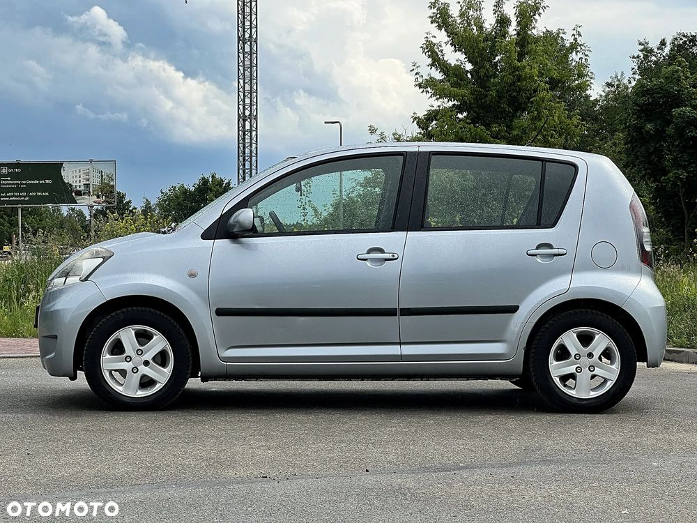 Daihatsu Sirion 1.0 CooLine - 5