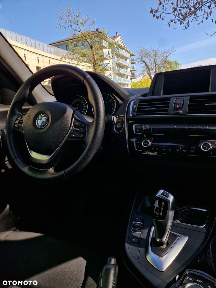 BMW Seria 1 118i Advantage - 12