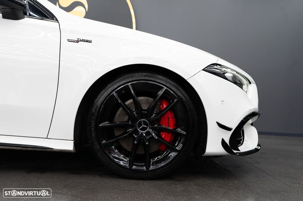 Mercedes-Benz A 35 AMG 4Matic - 11
