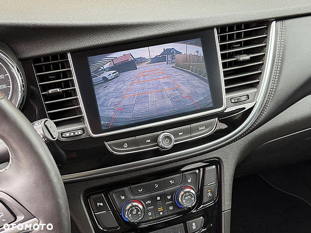 Opel Mokka X 1.4 T Design Line S&S - 9