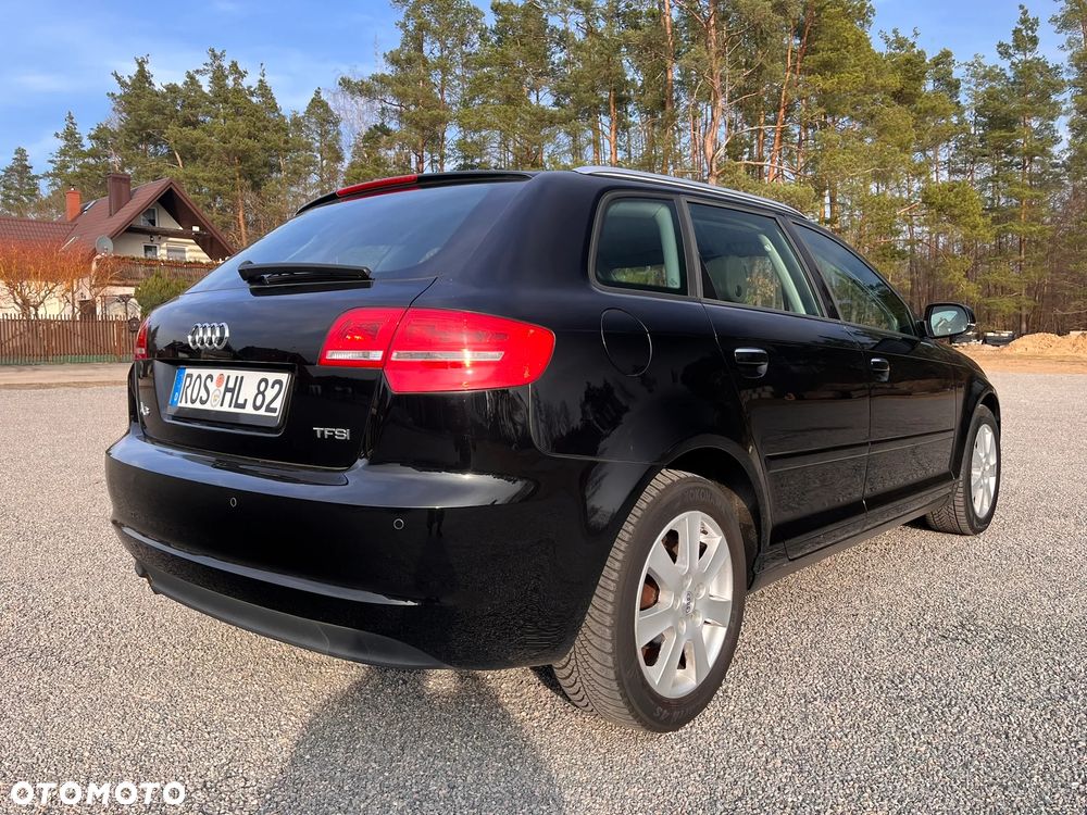 Audi A3 Sportback 1.2 TFSI Ambiente - 11