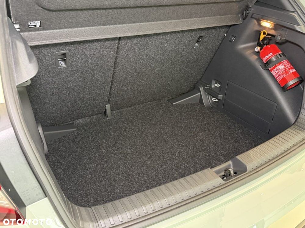Skoda Fabia 1.0 TSI Monte Carlo DSG - 12
