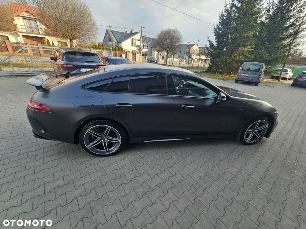 Mercedes-Benz AMG GT 43 4-Matic+ - 12