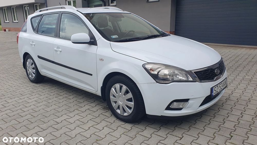 Kia Ceed - 2