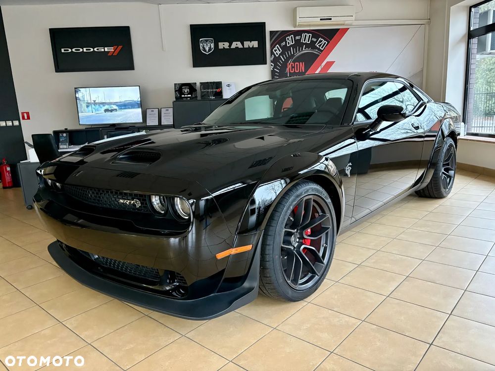 Dodge Challenger 6.2 Hellcat Widebody - 11