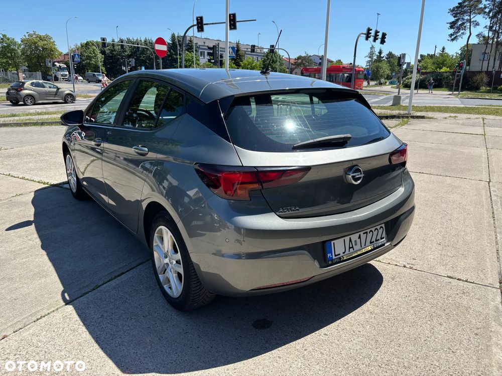 Opel Astra 1.2 T Edition S&S - 4