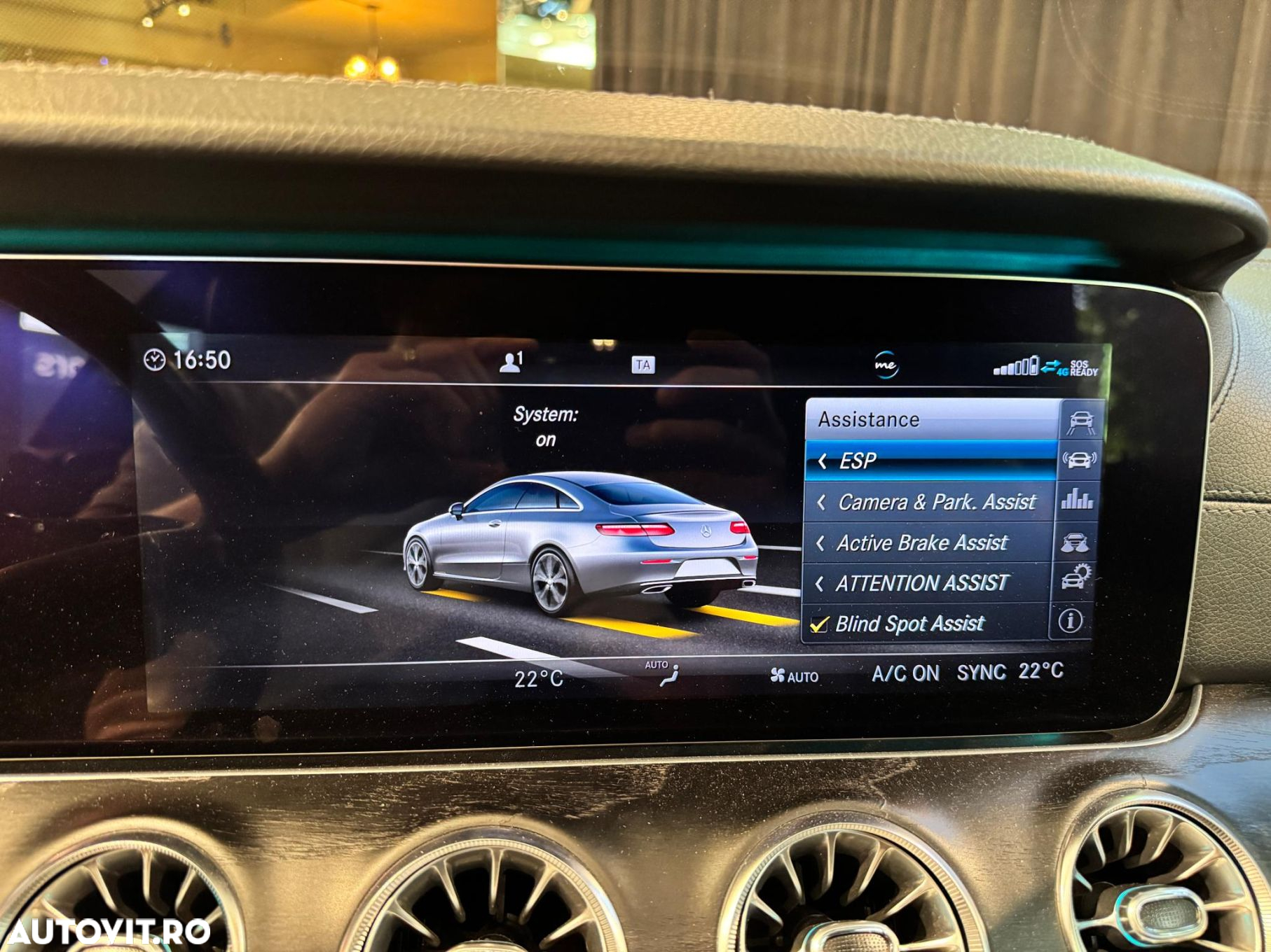 Mercedes-Benz E 200 Coupe 9G-TRONIC AMG Line - 22