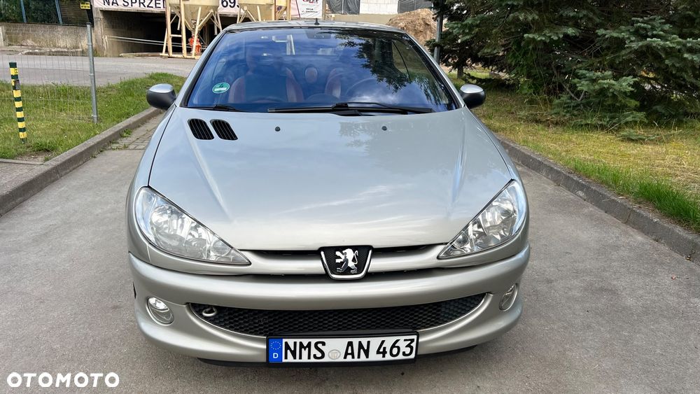Peugeot 206 CC 135 Roland Garros - 11