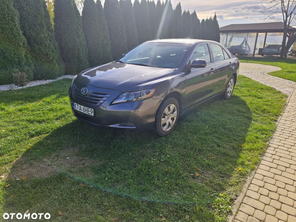 Toyota Camry 2.4 SE - 1